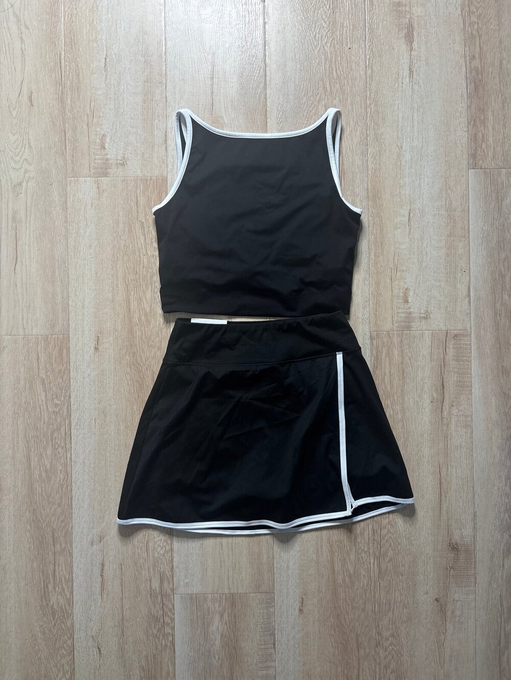 Workout set tennis size large